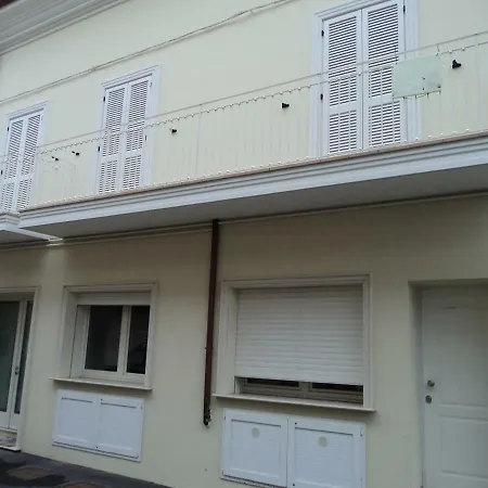 Casa Al Mare 1 Apartment